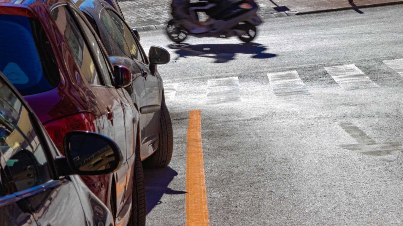 Benidorm prorroga las autorizaciones para aparcar en ‘Zona de Residentes’