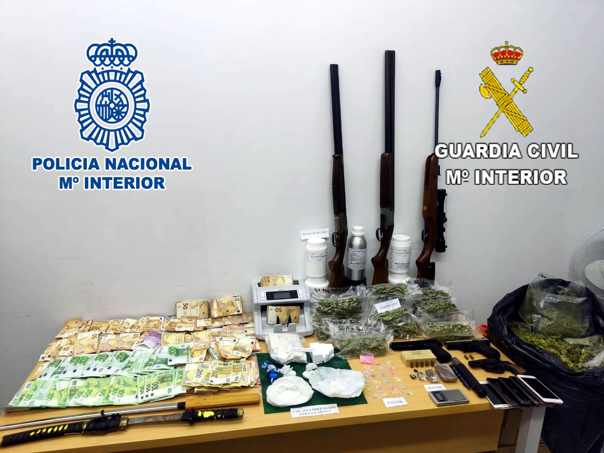 La Guardia Civil y la Policía Nacional desarticulan dos organizaciones criminales especializadas en la venta de droga