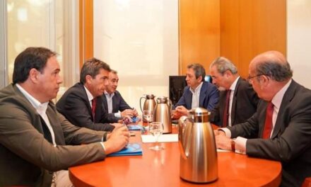 El PPCV y VOX acuerdan un gobierno de coalición para  el cambio en la Comunitat Valenciana