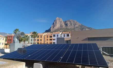 La Escuela Infantil municipal de Finestrat ya se alimenta con energía solar