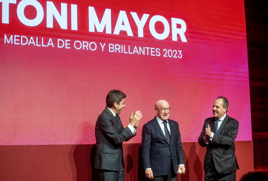 La Cámara celebra la Noche de la Solidaridad Alicantina 2