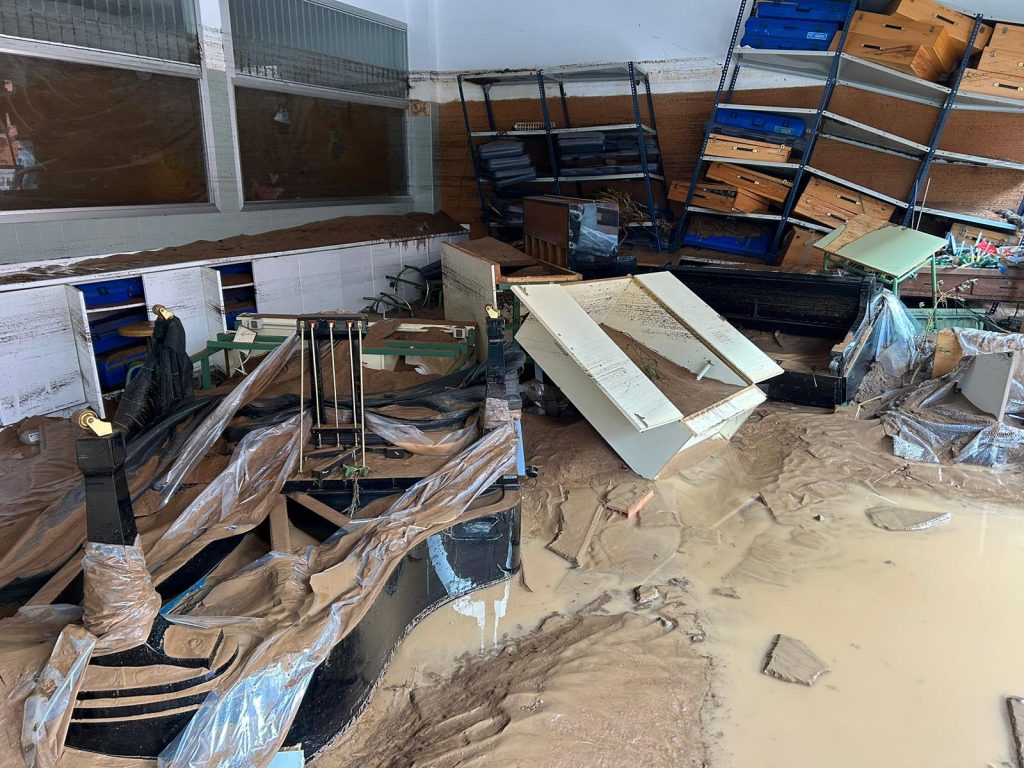 Música y solidaridad por el Conservatorio Profesional de Música de Utiel 1