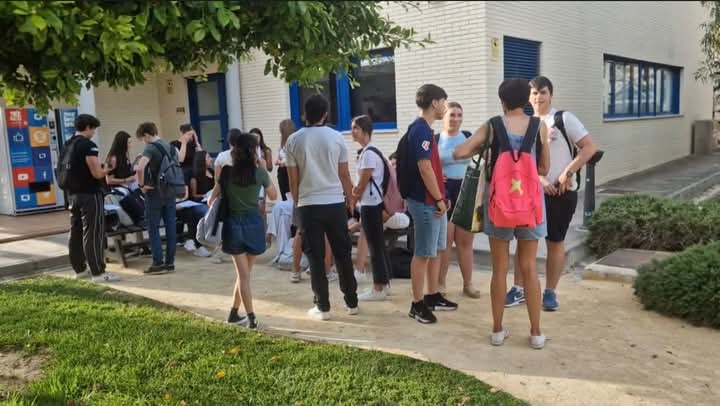 Estudiantes de la Marina Baixa en la PAU 2025 2
