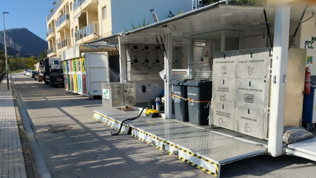 El Consorci Mare alcanza los 10.000 usuarios registrados en su red de ecoparques móviles 0
