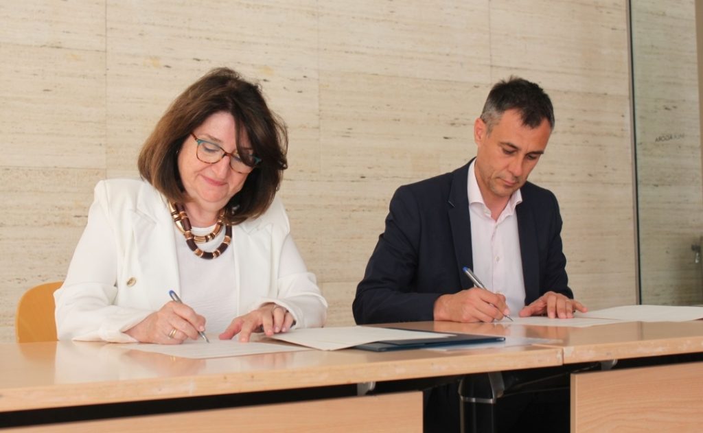 Universidad de Alicante Hidraqua 