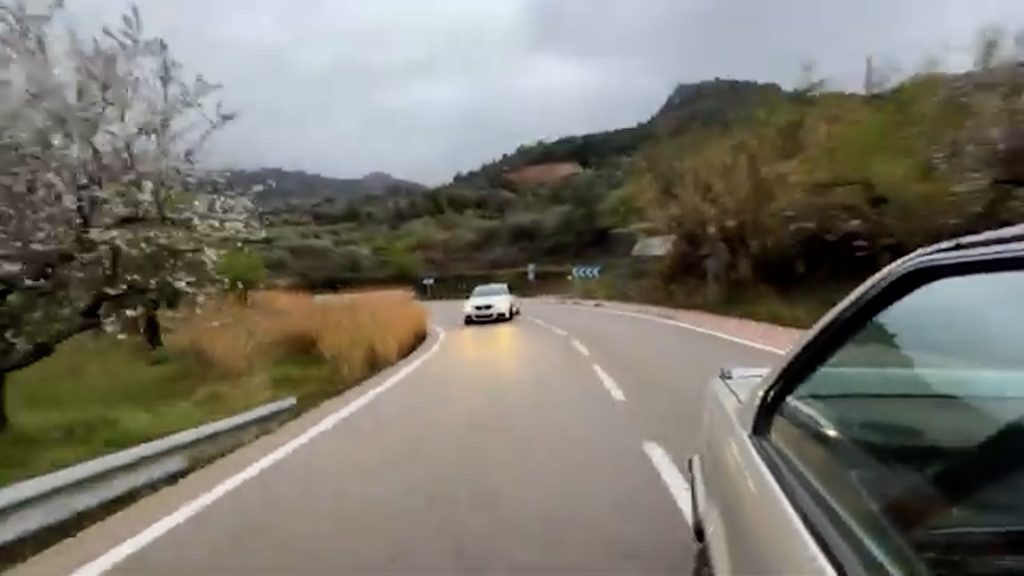 La Guardia Civil investiga a tres conductores por realizar maniobras temerarias en CV-70 y CV-720, entre las localidades de La Nucía y el puerto de Confrides 0