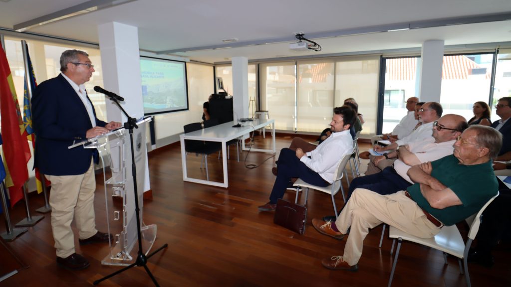 Benidorm aprobará en el próximo pleno el convenio de cesión gratuita del terreno para la construcción de la planta desalinizadora 0
