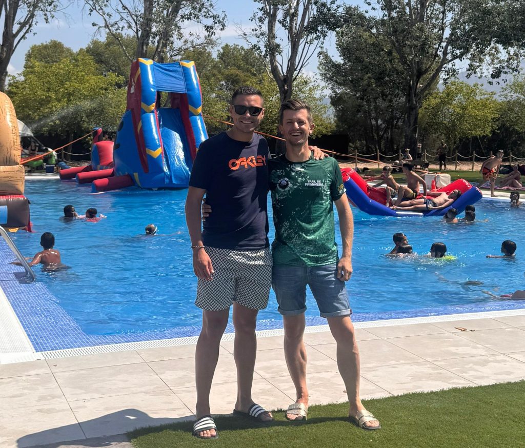 La Festa Aquàtica de Polop de la Marina llena la Piscina Municipal en una jornada marcada por la diversión 2