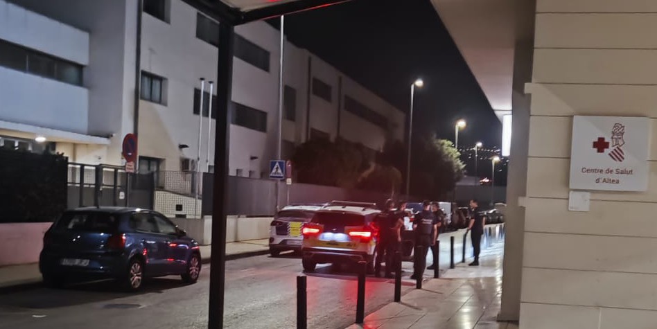 2 detenidos en Altea por agredir a sus parejas 1