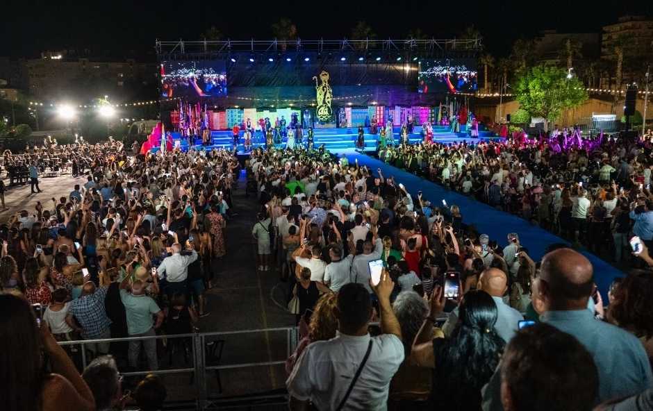 Villajoyosa presenta los cargos de las fiestas de Moros y Cristianos de 2025 6