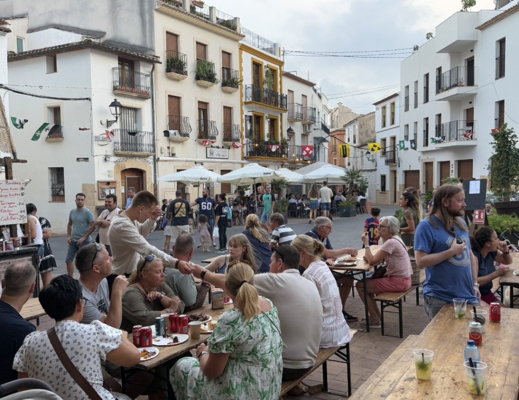 El XIX Mercado Medieval de La Nucía abre sus puertas 3