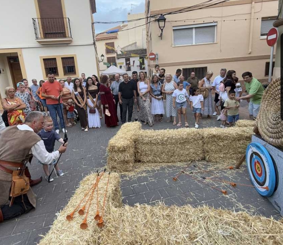 El XIX Mercado Medieval de La Nucía abre sus puertas 4