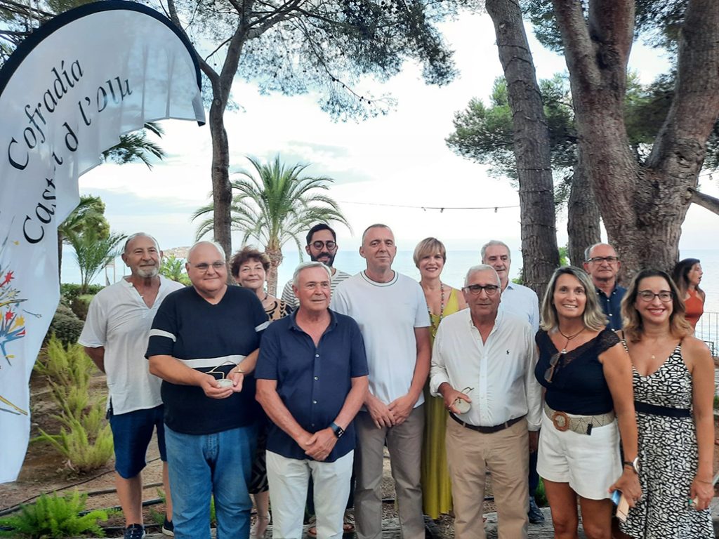 El Castell de l’Olla entrega la “Illeta d’Or” a Cruz Roja Altea y Matías Aznar Ripoll a título póstumo 0