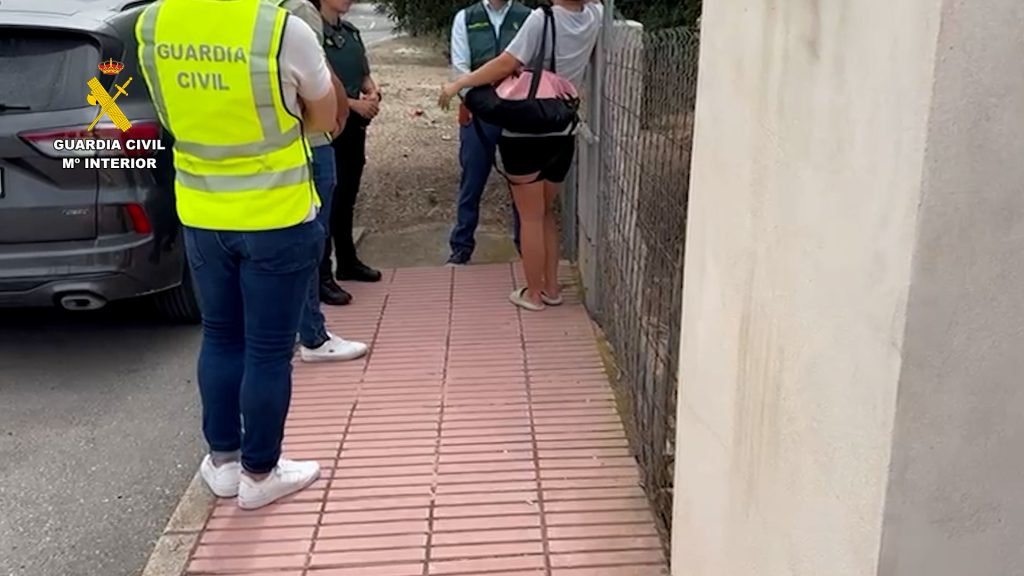 Liberada una mujer que estaba siendo explotada sexualmente en una vivienda en L`Alacantí 0