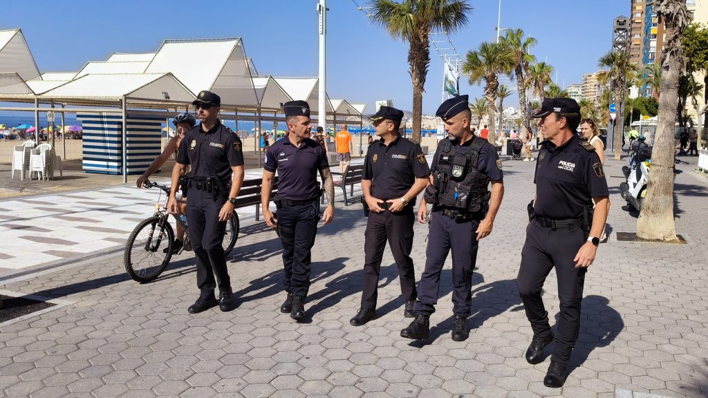 Policías nacionales de Francia se desplazan a Benidorm para colaborar en la ‘Operación Verano’ 0