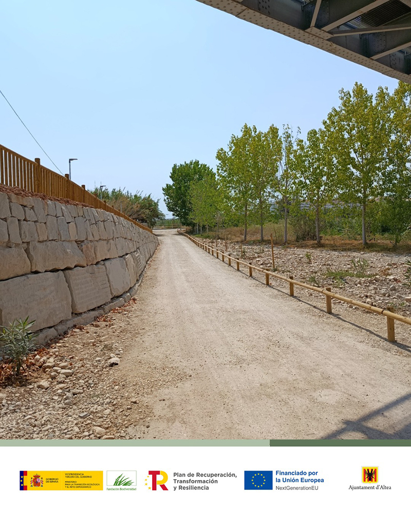 Altea adecua y mejora los equipamientos de uso público en la desembocadura del río Algar 1