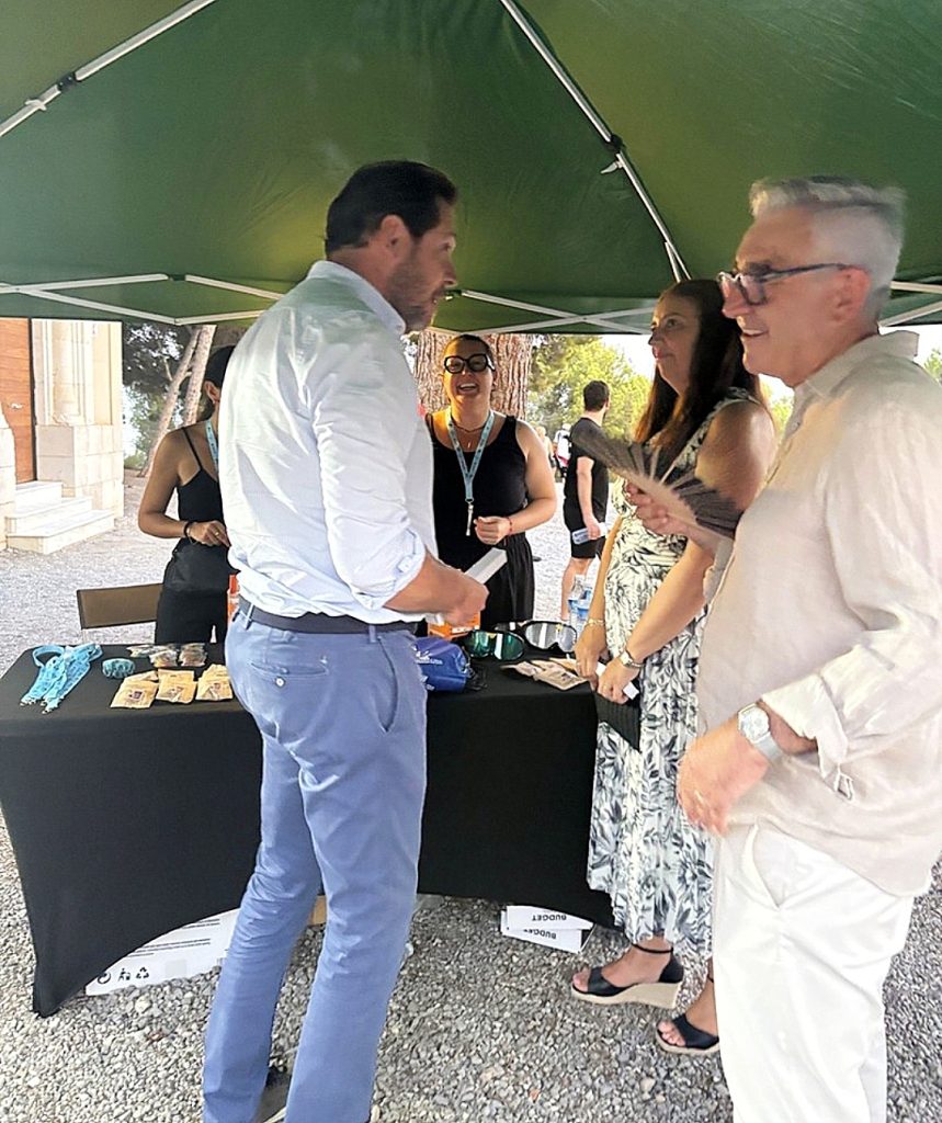 Puntos Violeta Castell