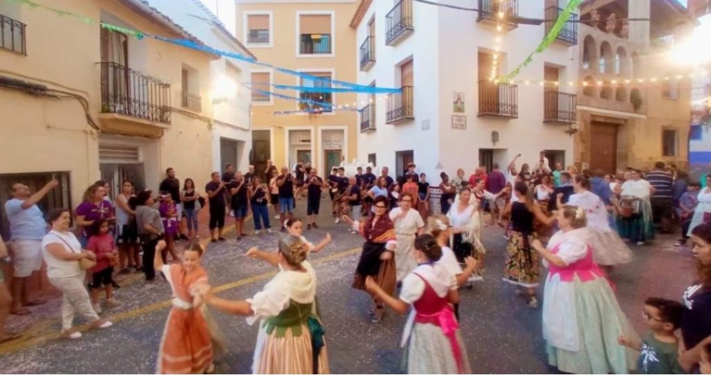Xirles preparado para sus fiestas de San Ramón Nonato 2025 1