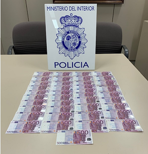 La Policía Nacional detiene a tres personas tras intentar pagar con billetes falsos 0