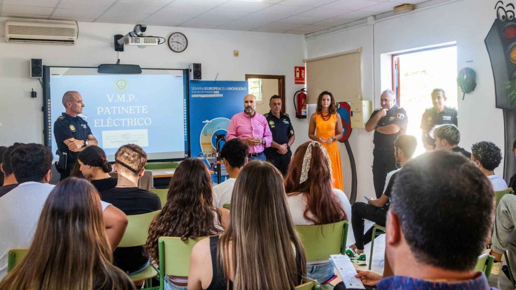 450 patinetes retirados de la vía pública y trasladados al depósito municipal en Benidorm 0