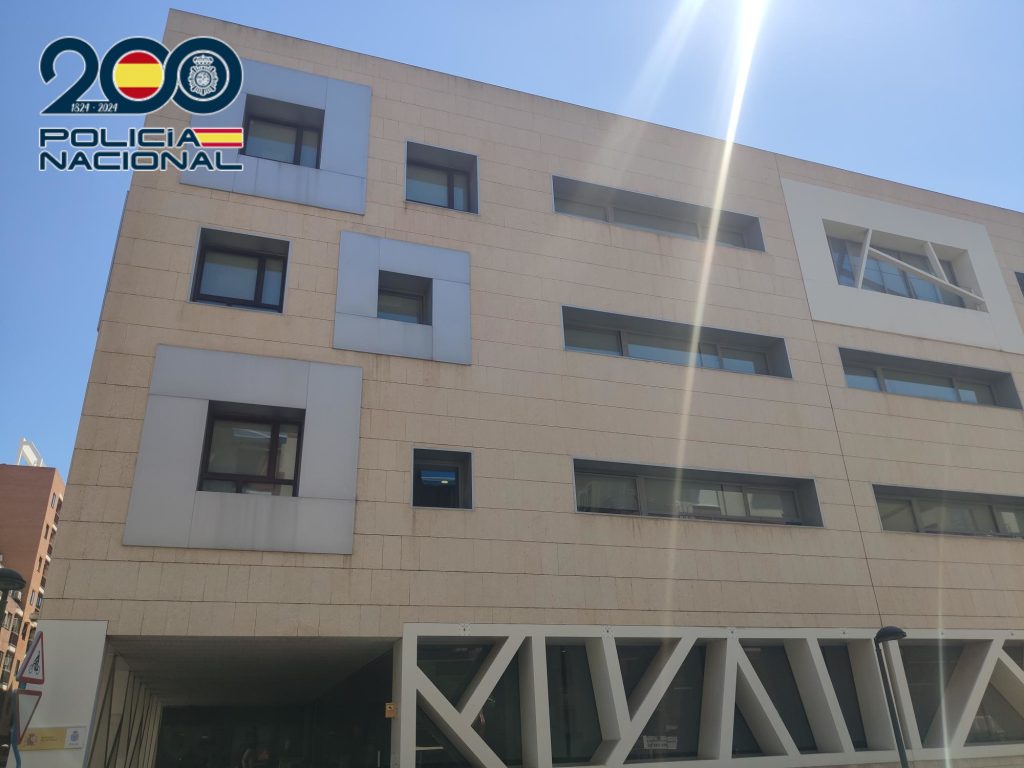 Policía Nacional detiene en el Albir por estafar a gente Mayor.