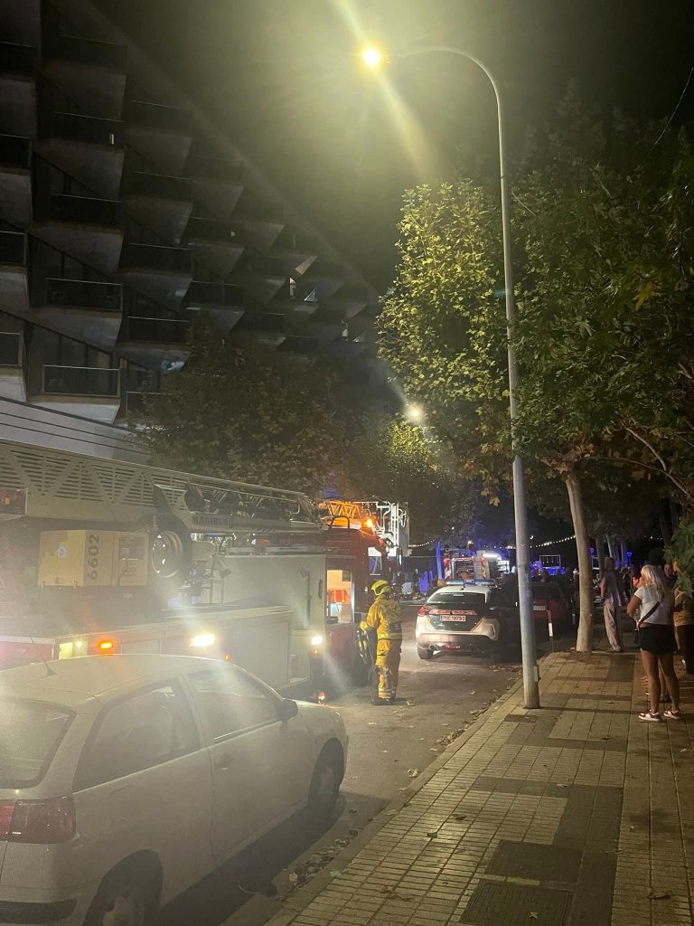 Incendio en un hotel en el Albir 1