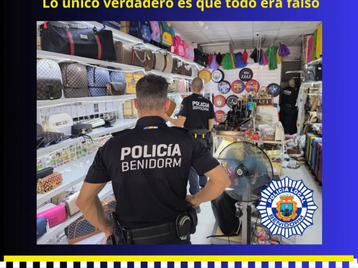 La Policía Local de Benidorm interviene 1900 productos falsificados que iban a venderse en un comercio 0