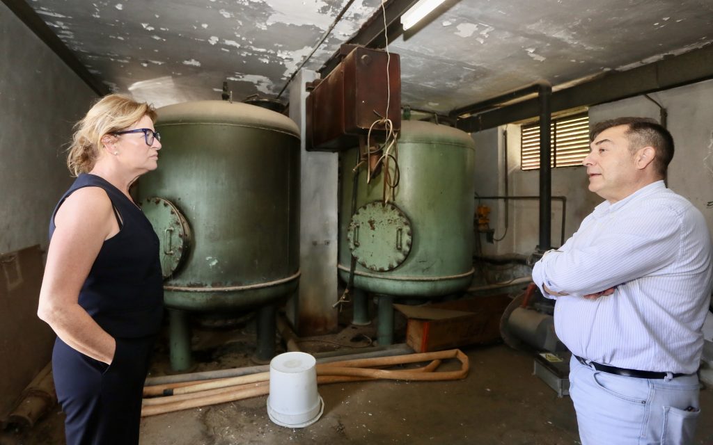 La Diputación estudiará nuevas actuaciones para ampliar la disponibilidad y potabilidad del agua en Relleu 1