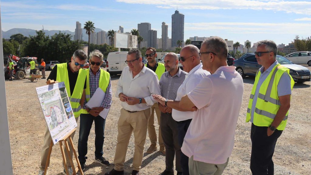 Benidorm inicia las obras de mejora del aparcamiento disuasorio de la avenida Beniardá 2
