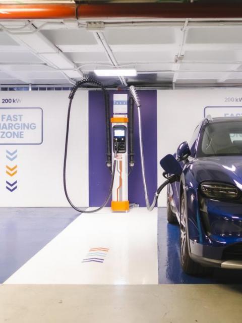El Ayuntamiento y Telpark facilitan la recarga gratuita de vehículos eléctricos en tres aparcamientos de Benidorm 1