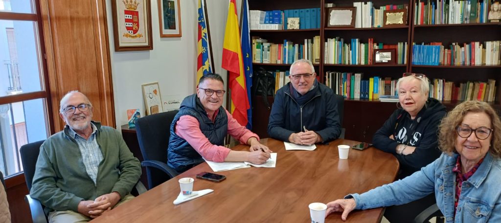 El Consorci Mare implanta en Benimantell su sexta isla ecológica 0