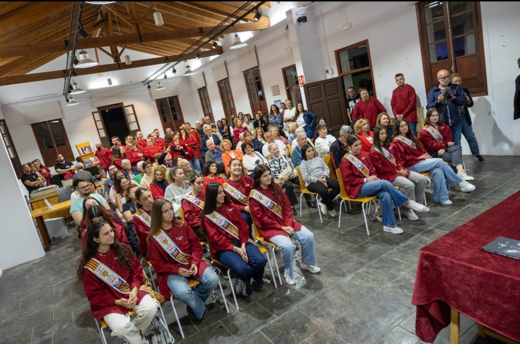 L’Alfás presenta el libro de Fiestas del Jubileo y del Santísimo Cristo del Buen Acierto 2