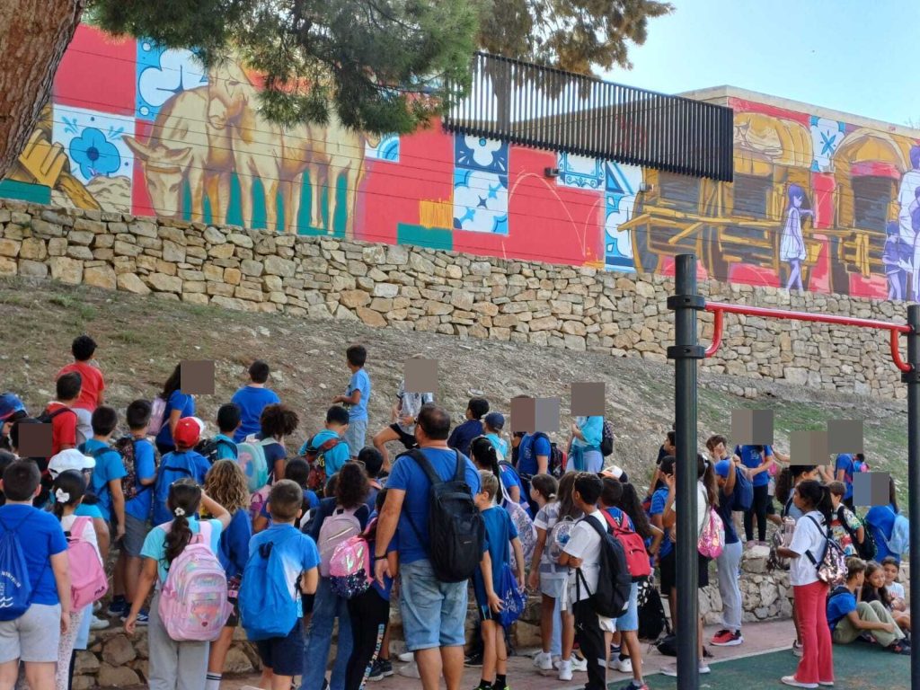 Villajoyosa rinde homenaje al pueblo gitano con un mural que dignifica la memoria y la diversidad cultural 0