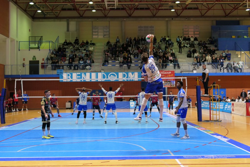 El Servigroup Benidorm apura sus opciones de alcanzar la Copa del Rey 0