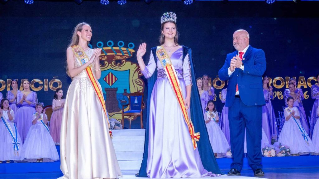 Laura Ivars y Carmen Guillem, reinas de las Festes Majors Patronals de Benidorm 2026 2