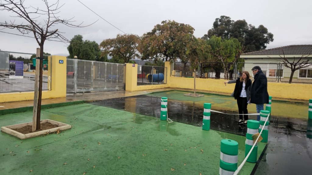 El Alcalde y la concejala de Educación visitan los centros escolares de Villajoyosa para planificar las inversiones para 2026