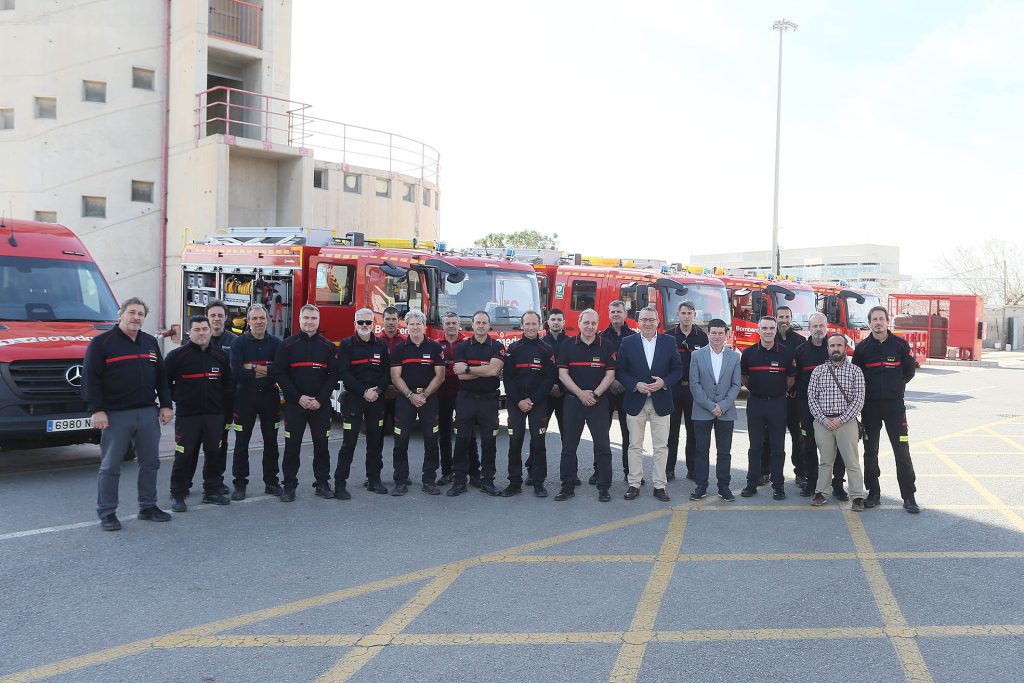 La Diputación de Alicante invierte 1,6 millones en nuevas autobombas para los Bomberos de Alicante