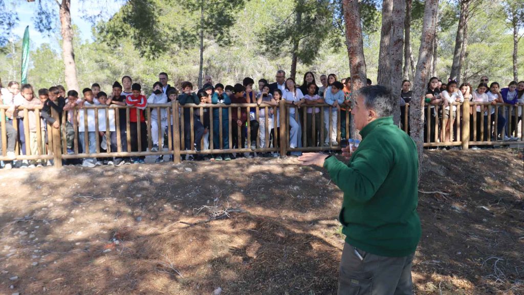 El parque de El Moralet suma cerca de 2.500 nuevos árboles en lo que va de año