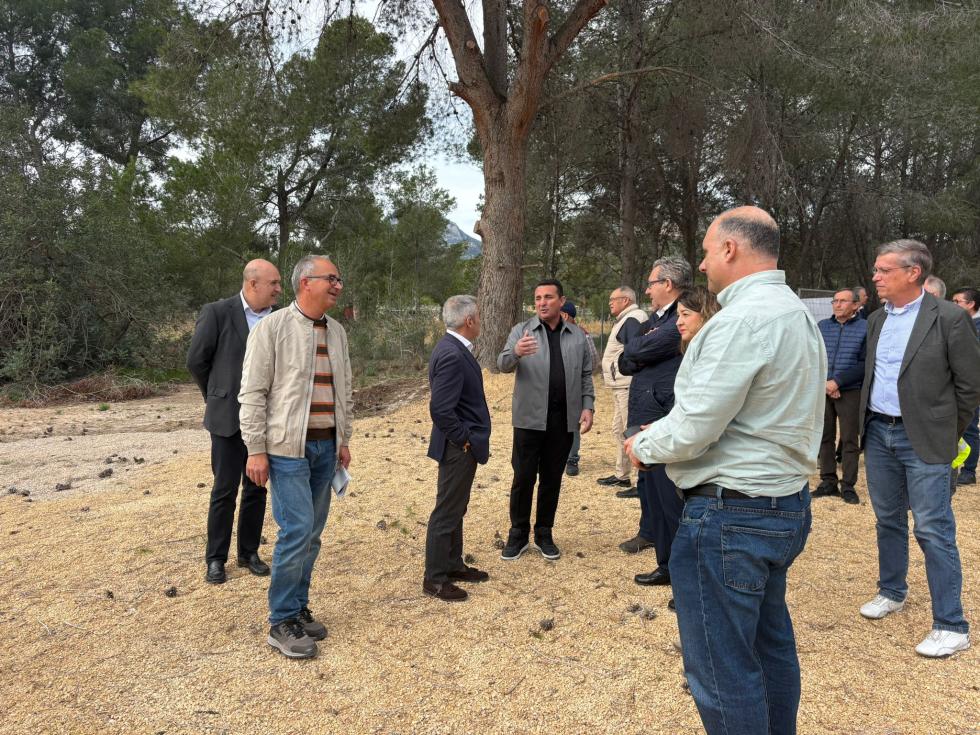 El conseller de Agricultura visita las obras del nuevo del Pozo de Rotes