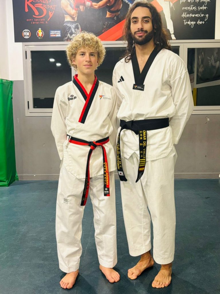 Dos jóvenes de l’Alfàs del Pi compiten este fin de semana en el  campeonato de España de Poomsae