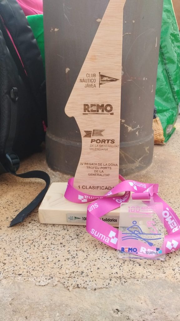 Anémona conquista el oro en el I Desafío 100 Paladas Solidarias contra el cáncer de mama en Jávea