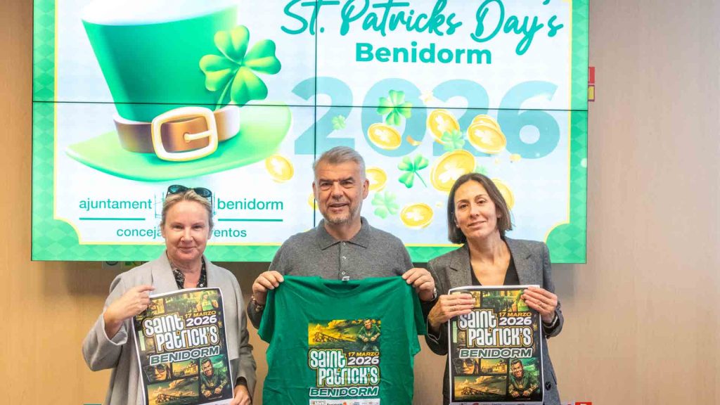 Benidorm se tiñe de verde: la ciudad amplía la celebración de Saint Patrick’s Day ante el aumento de turistas