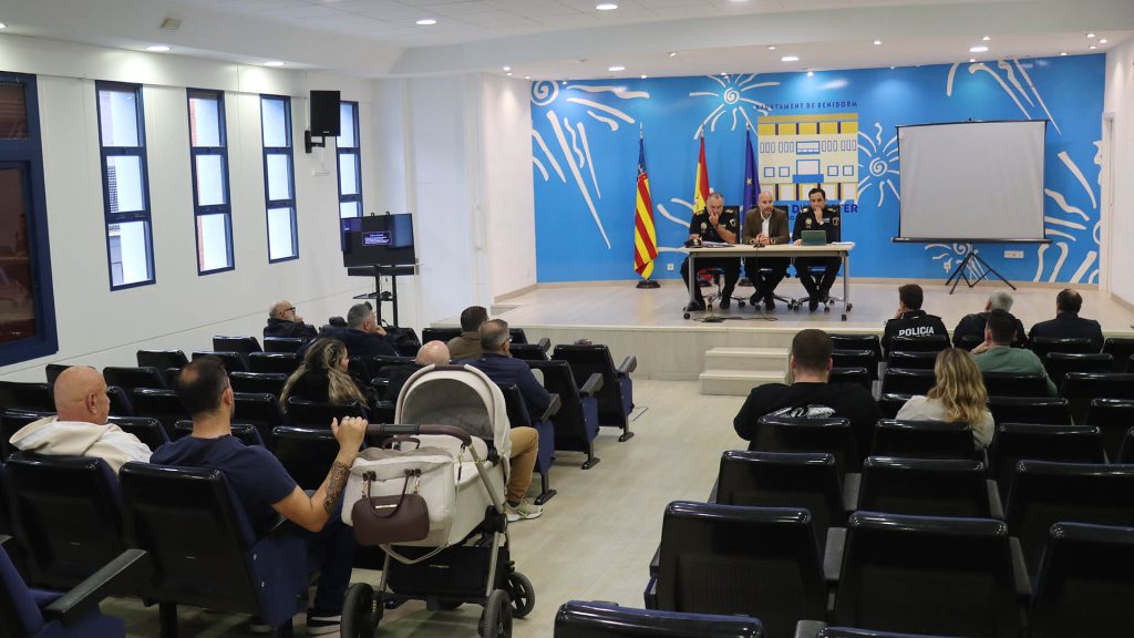 Benidorm avisa: nuevas inspecciones y sanciones por el uso de sillas eléctricas en la calle