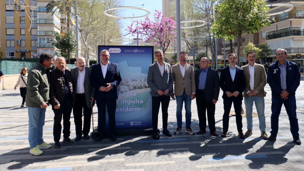Benidorm inaugura una exposición sobre su historia del agua desde la crisis de 1978