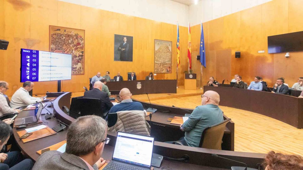Benidorm confirma que el 75% de los desplazamientos son a pie según la revisión del PMUS