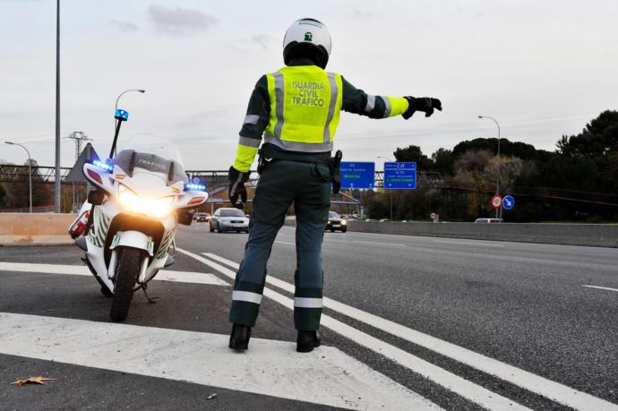La Guardia Civil investiga a 167 conductores en la Comunidad Valenciana en solo un mes