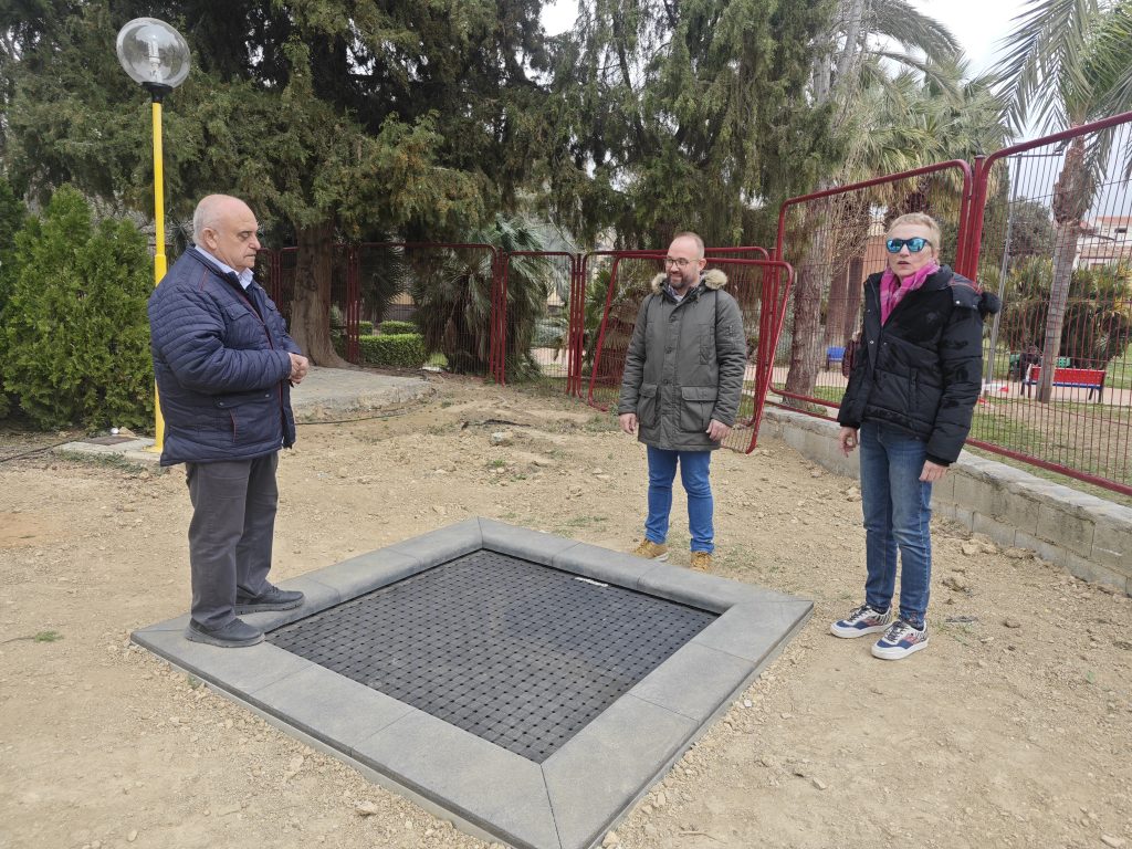 Callosa d’en Sarrià impulsa el deporte al aire libre con una nueva zona de calistenia en el Parque del Llaurador
