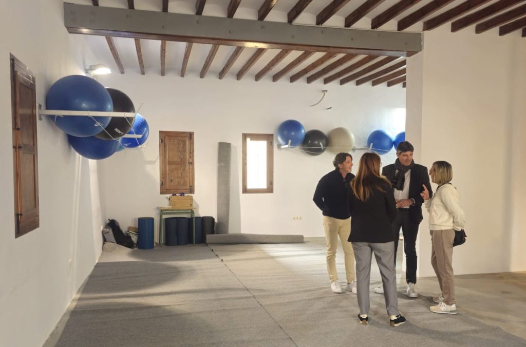 El Ayuntamiento de Villajoyosa adecúa las instalaciones de las antiguas Escoles de lErmita