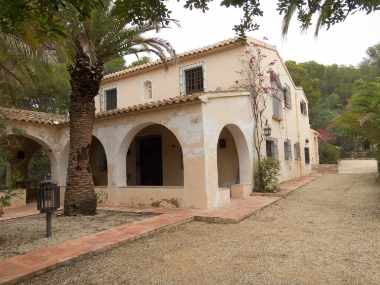Altea abre al público la Finca Santa Bárbara por Pascua: fechas, horarios y todo lo que podrás hacer