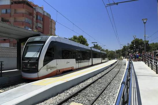 Huelga de maquinistas en el TRAM de Alicante: Guía de horarios y servicios
